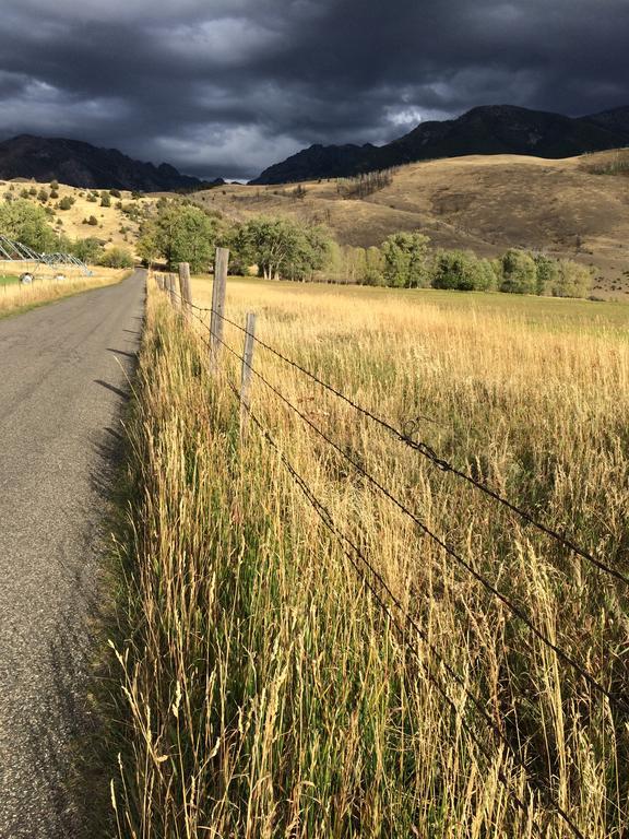 Pine Creek Cabin Livingston Montana Dış mekan fotoğraf